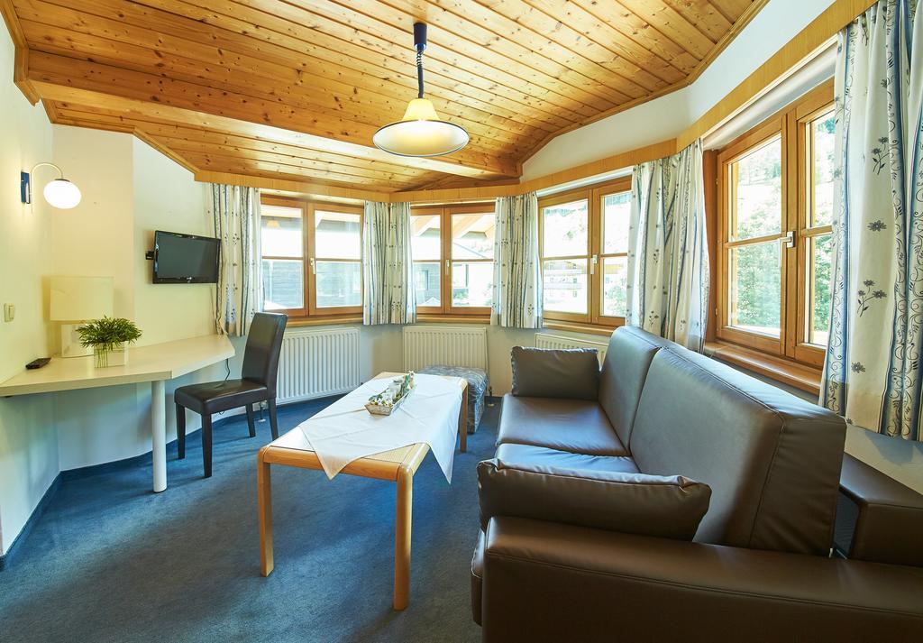 Holiday Lodge Felix Зальбах-Хинтерглемм Экстерьер фото