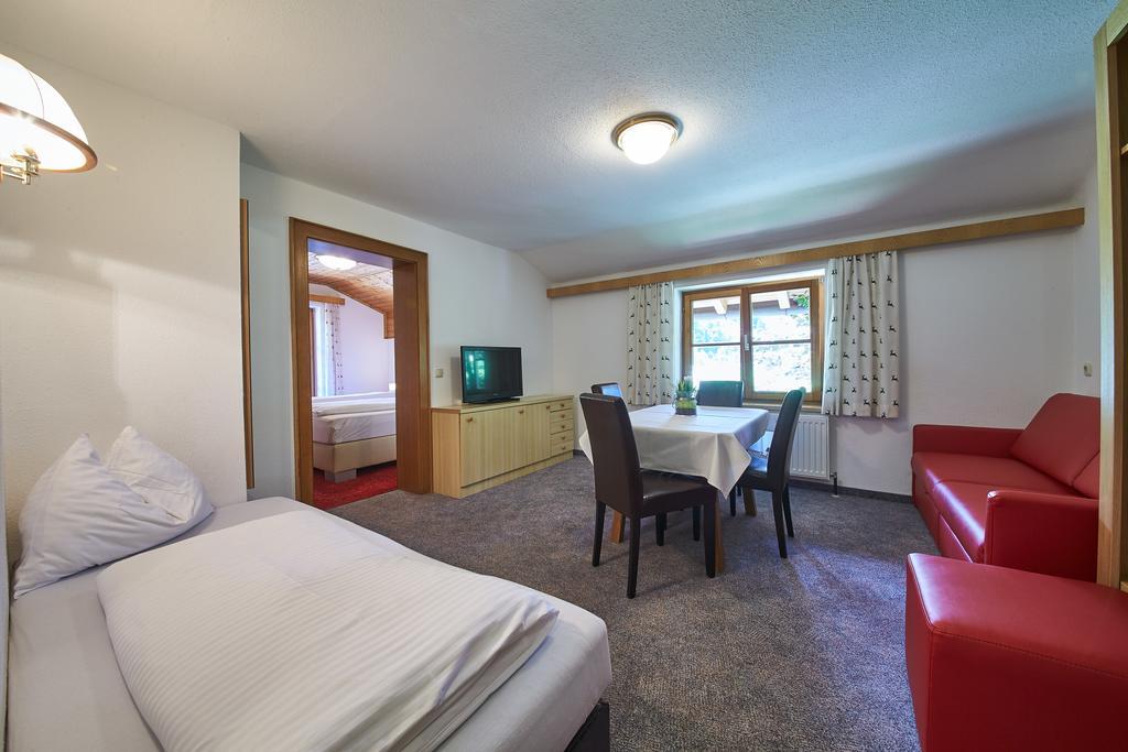 Holiday Lodge Felix Зальбах-Хинтерглемм Экстерьер фото