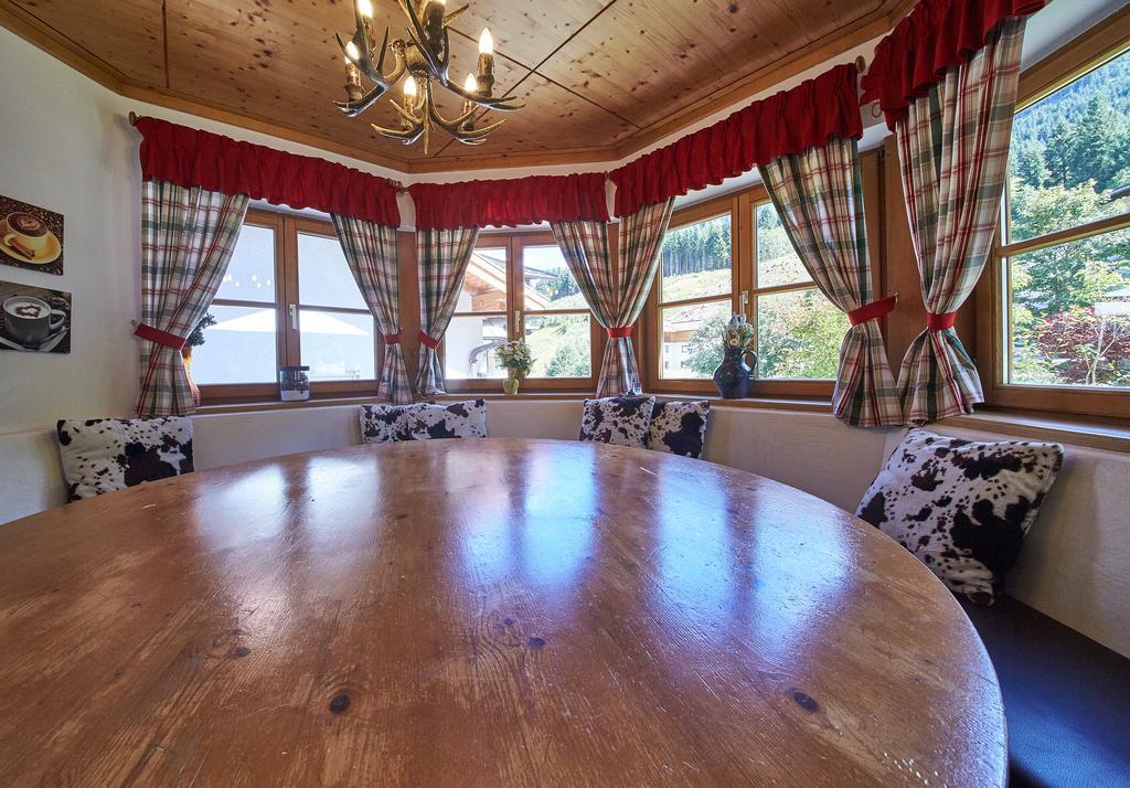 Holiday Lodge Felix Зальбах-Хинтерглемм Экстерьер фото